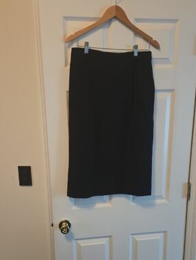 Calvin Klein Black Pencil Skirt - Classic Office Style